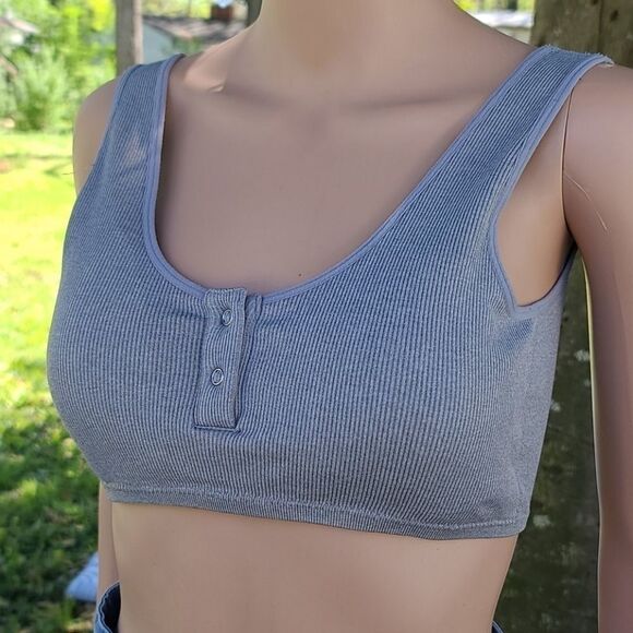 Style 5 grey ribbed snap button croptop - Picture 1 of 5